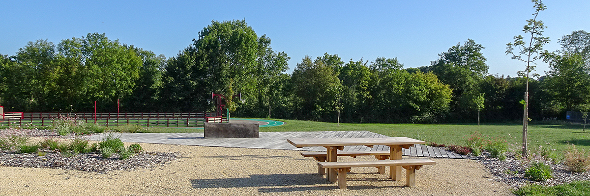 City-Park et espace de jeux à Allonne,