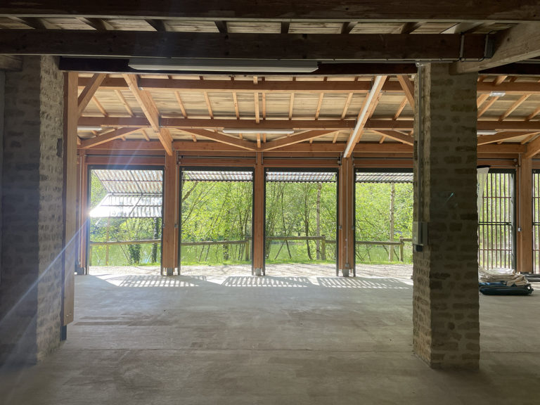 Vue intérieure de la partie extension en structure bois © CAUE 79